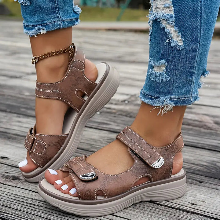 Alia™ | Comfort Elevato Sandali Ortopedici