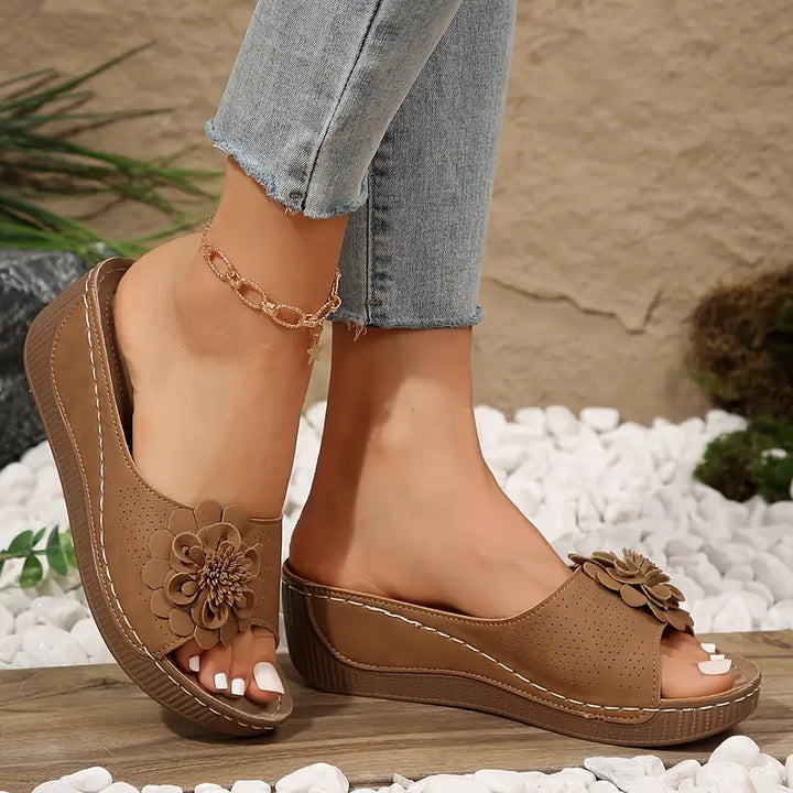 Indy™ | Eleganti sandali con zeppa